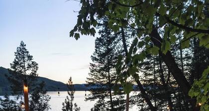 Modern Lake House w/ Hot Tub and Dock
