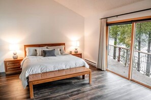 4 Schlafzimmer, Bügeleisen/Bügelbrett, Reisekinderbett, kostenloses WLAN