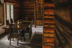 Unclassified image, 3 of 12, button - Riverfront Retreat - 15 mins from Glacier (Hungry Horse)