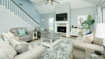 Smart TV, fireplace, DVD player