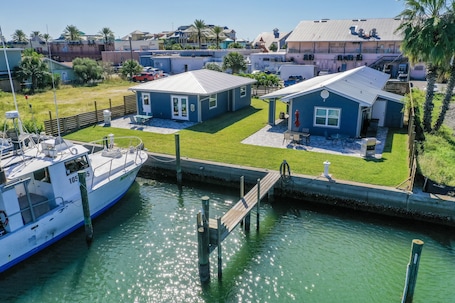 Marina. Johns Pass Studio 3 Fisherman's Cove & Cottages Studio 3