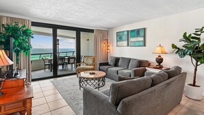 Living area - Edgewater #1205 | Gulf Front in Destin, Spectacular Views + Amenities (Miramar Beach)