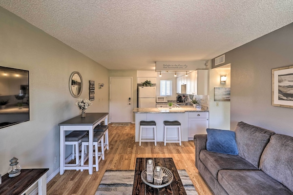 Lake Havasu Vacation Rental | 1BR | 1BA | 672 Sq Ft | 2nd Floor Via Elevator