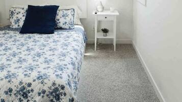 3 bedrooms, free WiFi, bed sheets