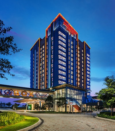Exterior. Sunway Hotel Big Box