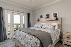 6 quartos, acesso à internet, roupa de cama