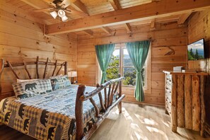 5 camere, una scrivania, ferro/asse da stiro, Wi-Fi gratuito