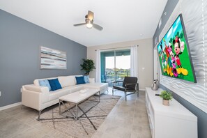 TV - LS204 Storey Lake Condo 2Bedrooms 2Bathrooms and Free Waterpark (Kissimmee)