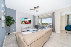 TV - (RF202)  Storey Lake Condo 2/2, Free Waterpark (Kissimmee)