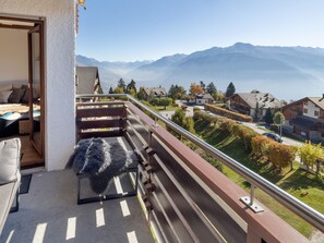 Property grounds - Lisière-Sud A 17 by Interhome (Crans-Montana)