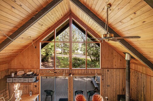 Dreamy Island Cabin W/ Lofted Layout, Wood Stove, Shared Pool & More - 1 Dog OK
