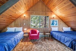 2 bedrooms, bed sheets