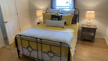 2 bedrooms, desk, iron/ironing board, travel crib