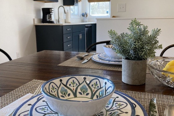 Shatter-resistant dishes