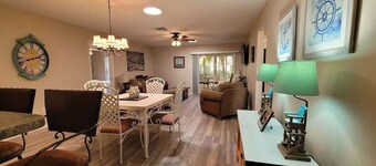 3Bedroom w/2 SeaterGolfCart