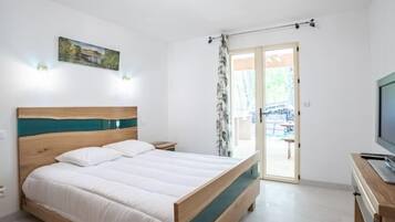 4 chambres, fer et planche Ă repasser, Internet gratuit