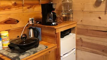 Fridge, microwave, coffee/tea maker, electric kettle