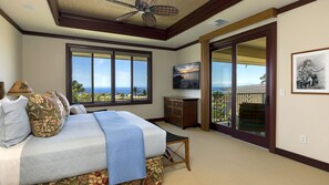 3 chambres, bureau, fer et planche à repasser, lit parapluie