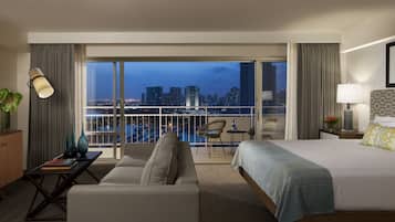 Luxe beddengoed, verduisterende gordijnen, een strijkplank/strijkijzer