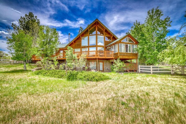 Unclassified image, 1 of 50, button