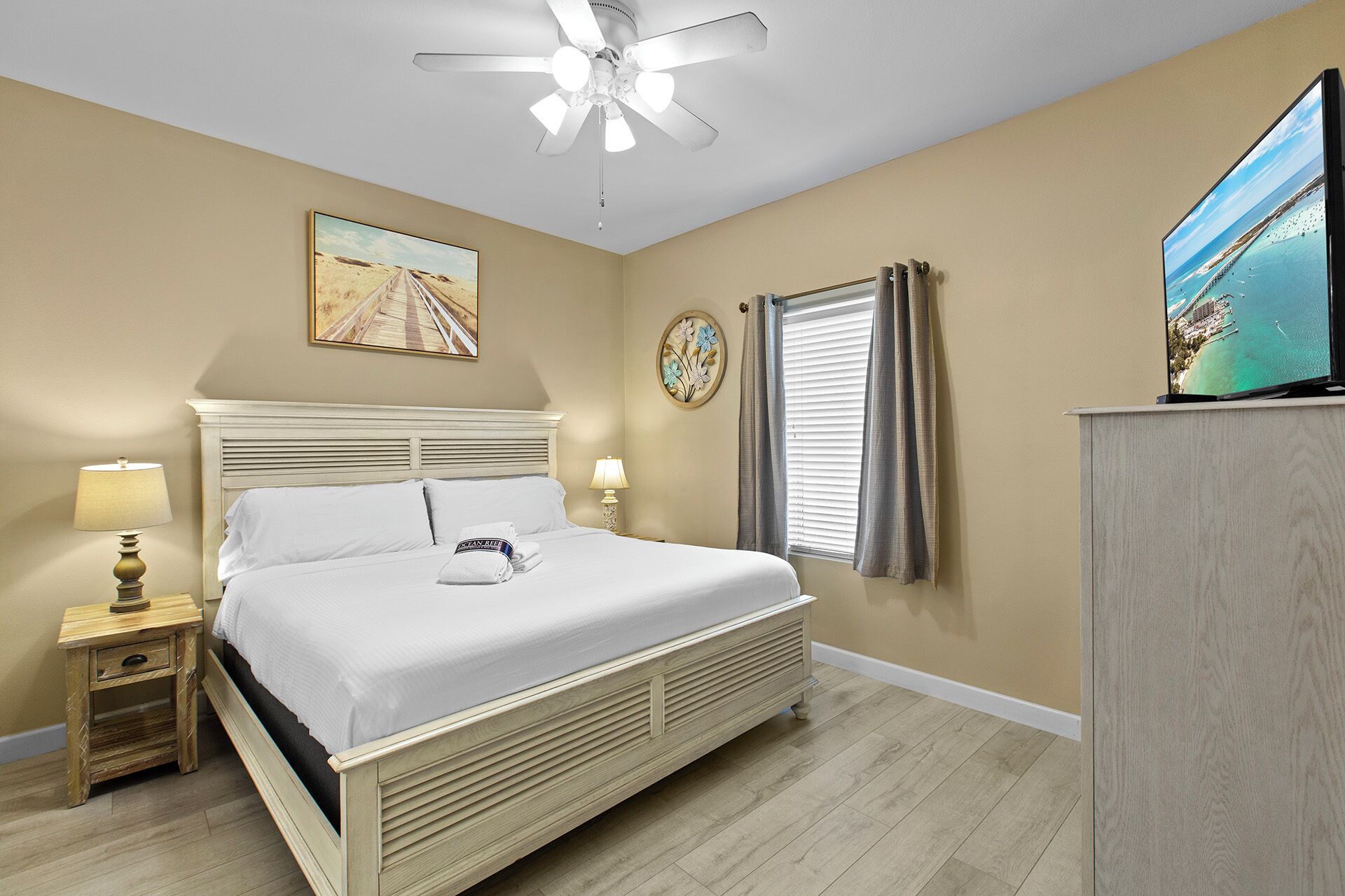 1 sovrum, internet och sängkläder