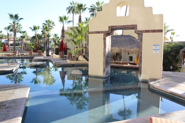 Outdoor pool, a heated pool