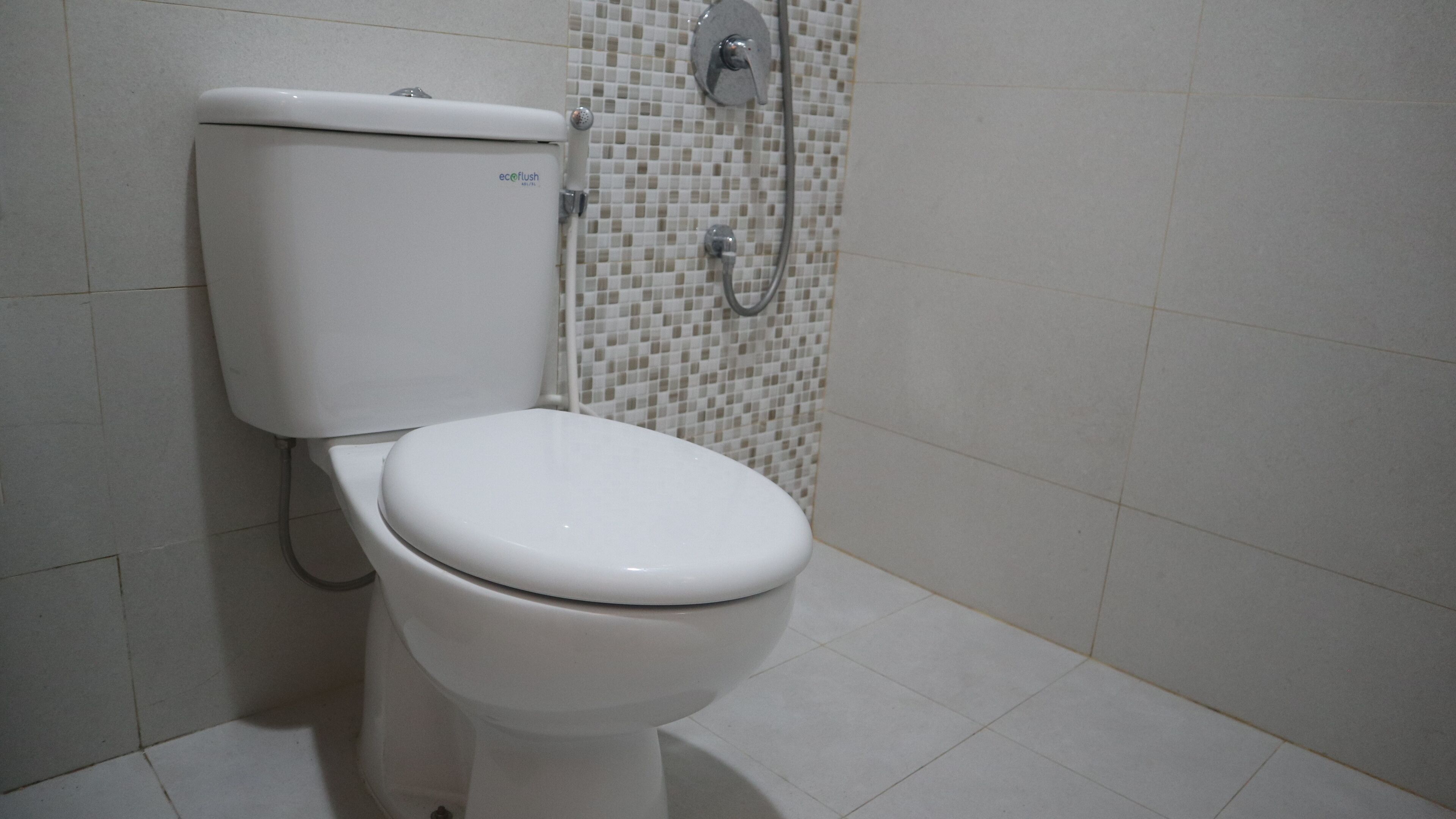 Foto - Djuragan Kamar Slipi