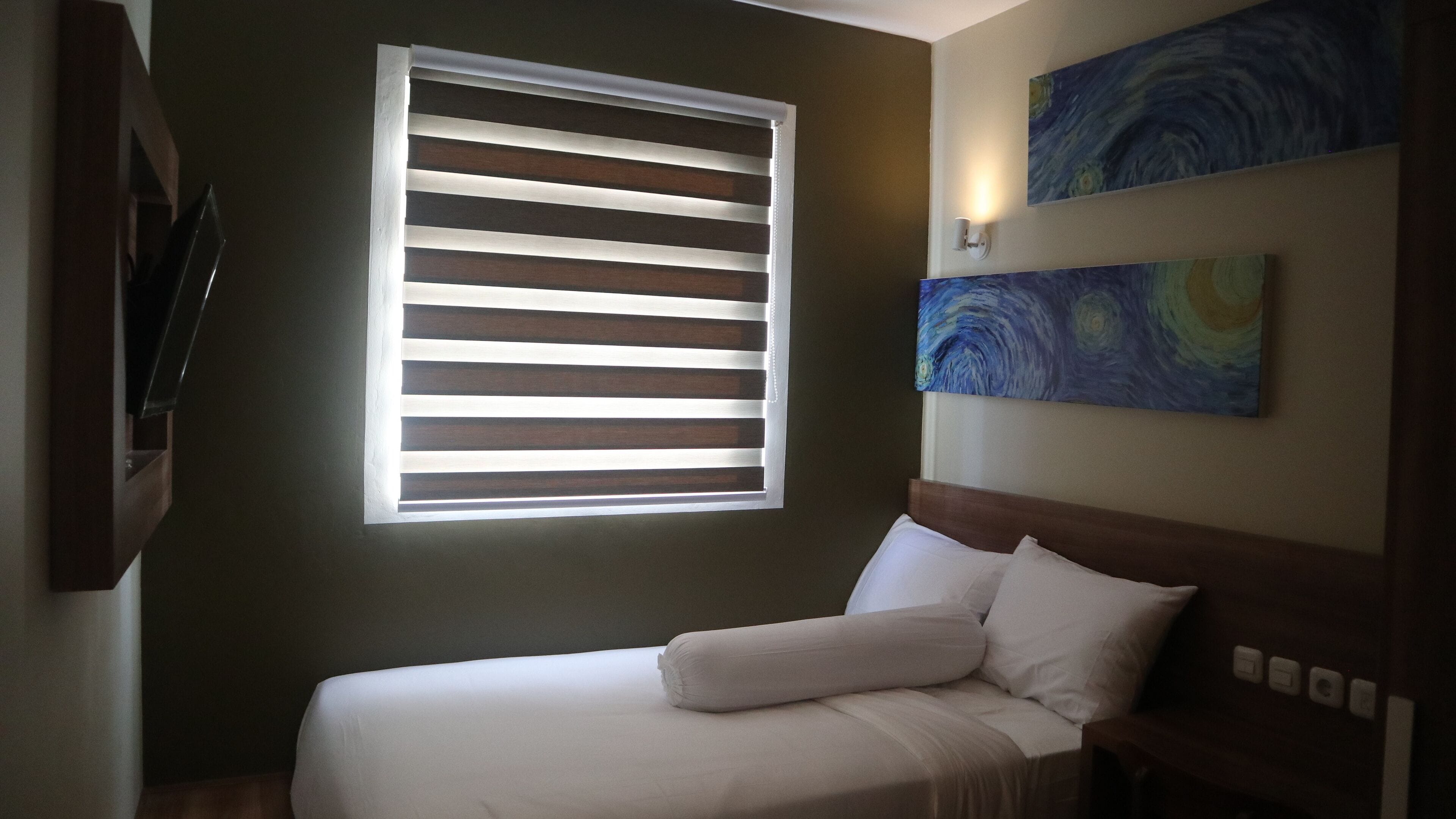 Foto - Djuragan Kamar Slipi