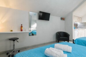 Triple Room - Studio Timotheos (Zakynthos)