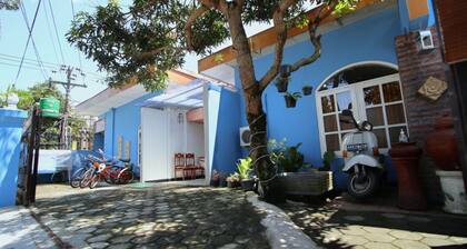 KANTI KINASIH HOMESTAY BY THE GRAND JAVA