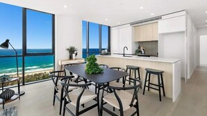 Restaurant - Koko Broadbeach (Broadbeach)