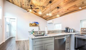 Fridge, microwave, oven, stovetop - Heart of Golden • Balcony • Near Mtns & Red Rocks (Golden)