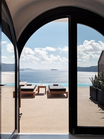 Olvos Luxury Suites