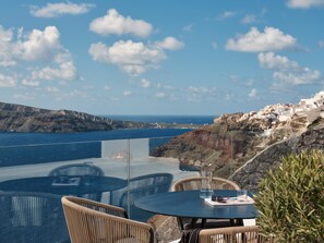 Exterior - Olvos Luxury Suites (Santorini)