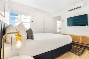 2 bedrooms, iron/ironing board, travel crib, WiFi