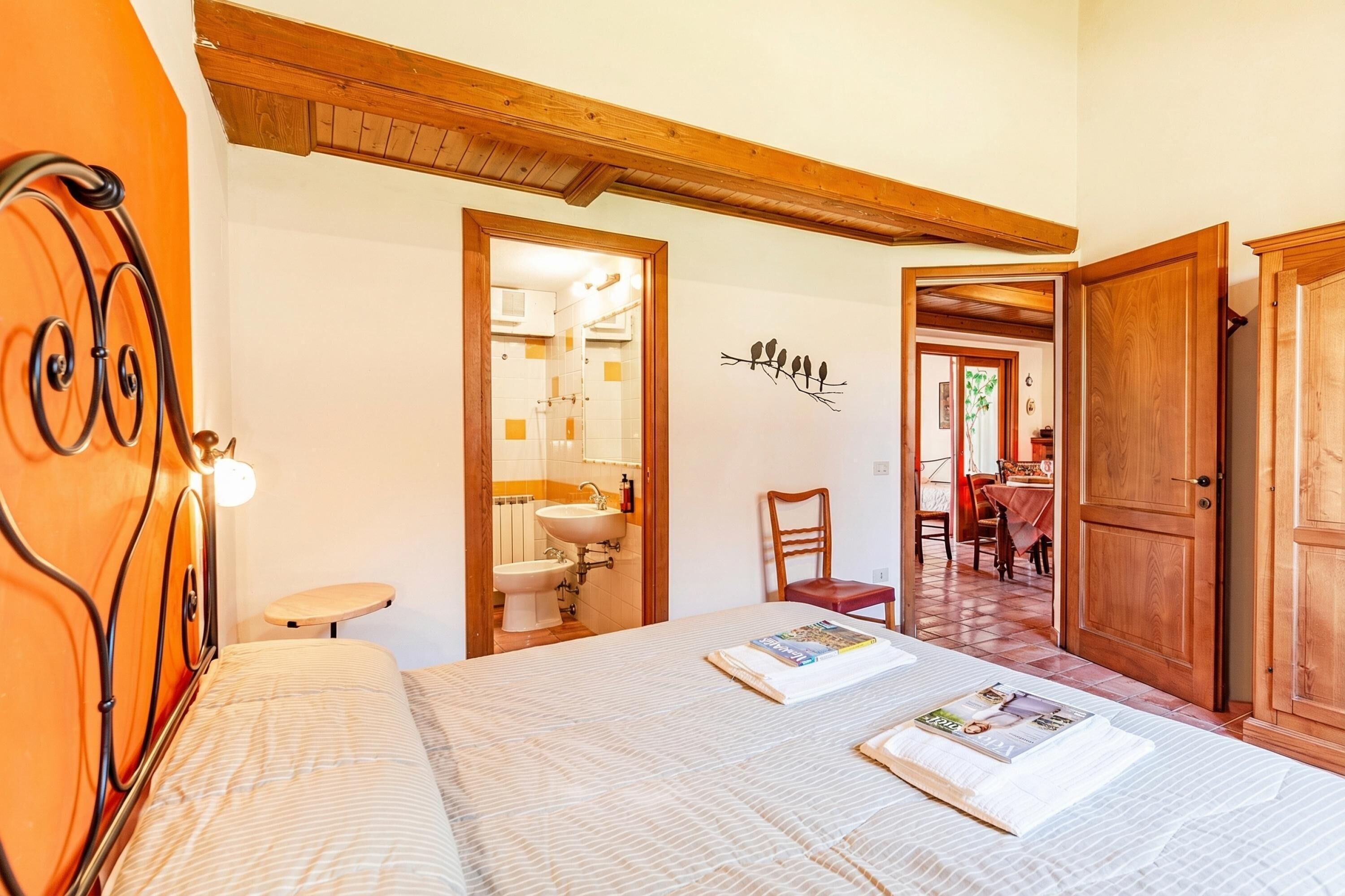 Familienapartment, Mehrere Schlafzimmer, Bergseite (Hawthorn apt with shared pool family)