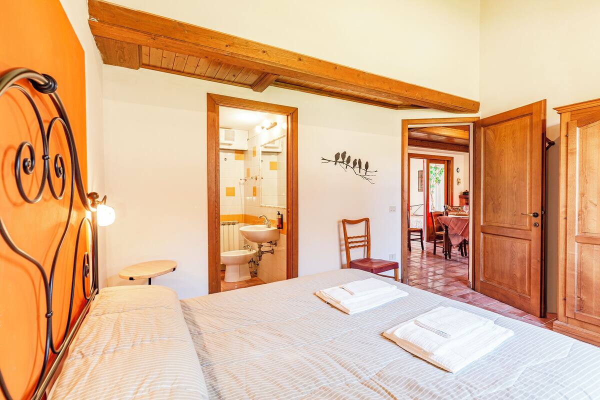 Appartement Familial, plusieurs chambres, côté montagne (Hawthorn apt with shared pool family)