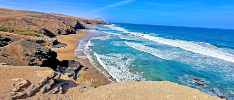 Beach nearby, sun-loungers