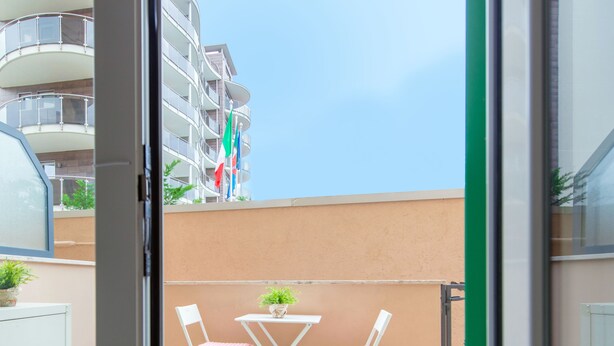 Unclassified image, 1 of 20, button - Apartment Family Comfort I (Pietra Ligure)