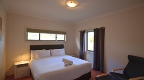 4 bedrooms, free WiFi, bed sheets - Reedy's Run - 11 Reedy's Cutting (Jindabyne)