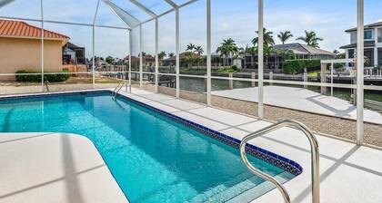 South facing lanai-Heated Pool-Walk to the Beach!
