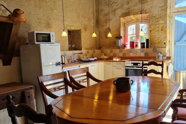 Highchair, dining tables