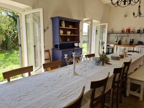 Dining - Magnificent typical Morvan house with swimming pool (Nuars)