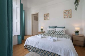 6 camere, ferro/asse da stiro, Wi-Fi, lenzuola