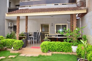 Exterior - House (Lomé)