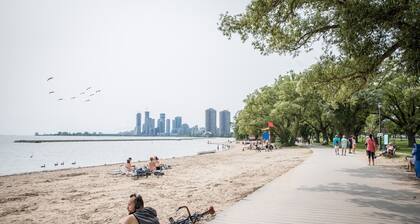 100 Steps to the beach!