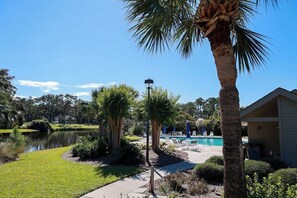 Unclassified image, 3 of 49, button