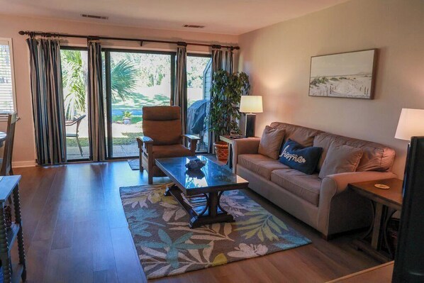 Unclassified image, 1 of 49, button