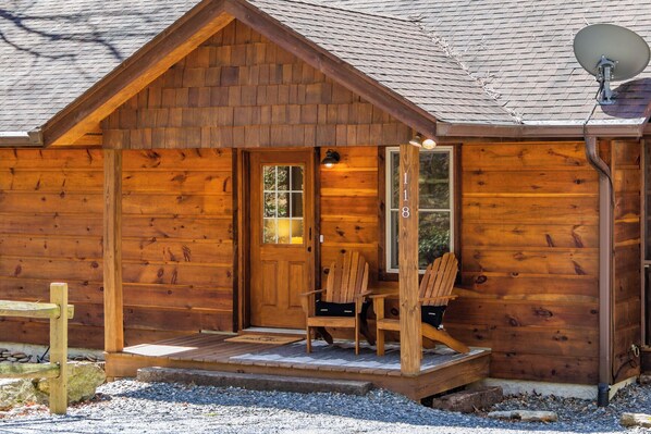 Unclassified image, 1 of 53, button