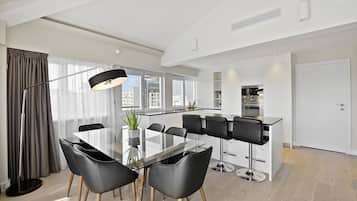 Premium Apartment, 3 Bedrooms | Private kitchen | Fridge, microwave, oven, dishwasher